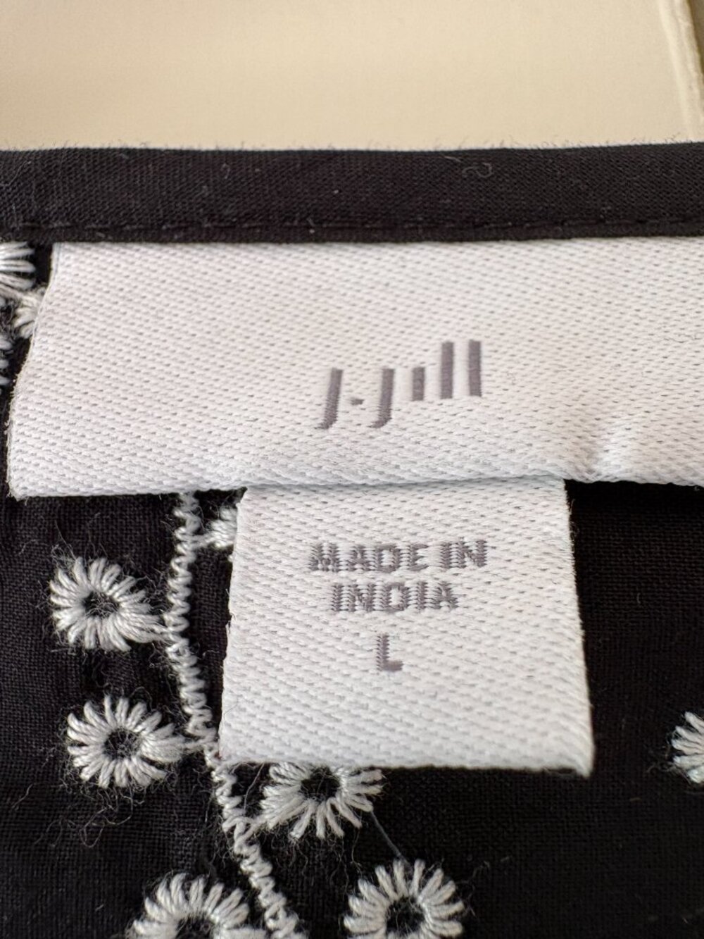 NWOT J. Jill Black Cotton Popover with Embroidered Floral Vines Sz L - Picture 2 of 6